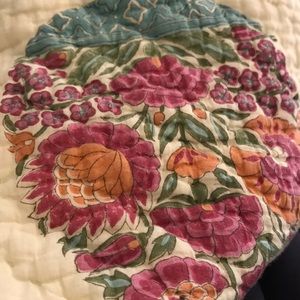 Meet your Posher, Sonia